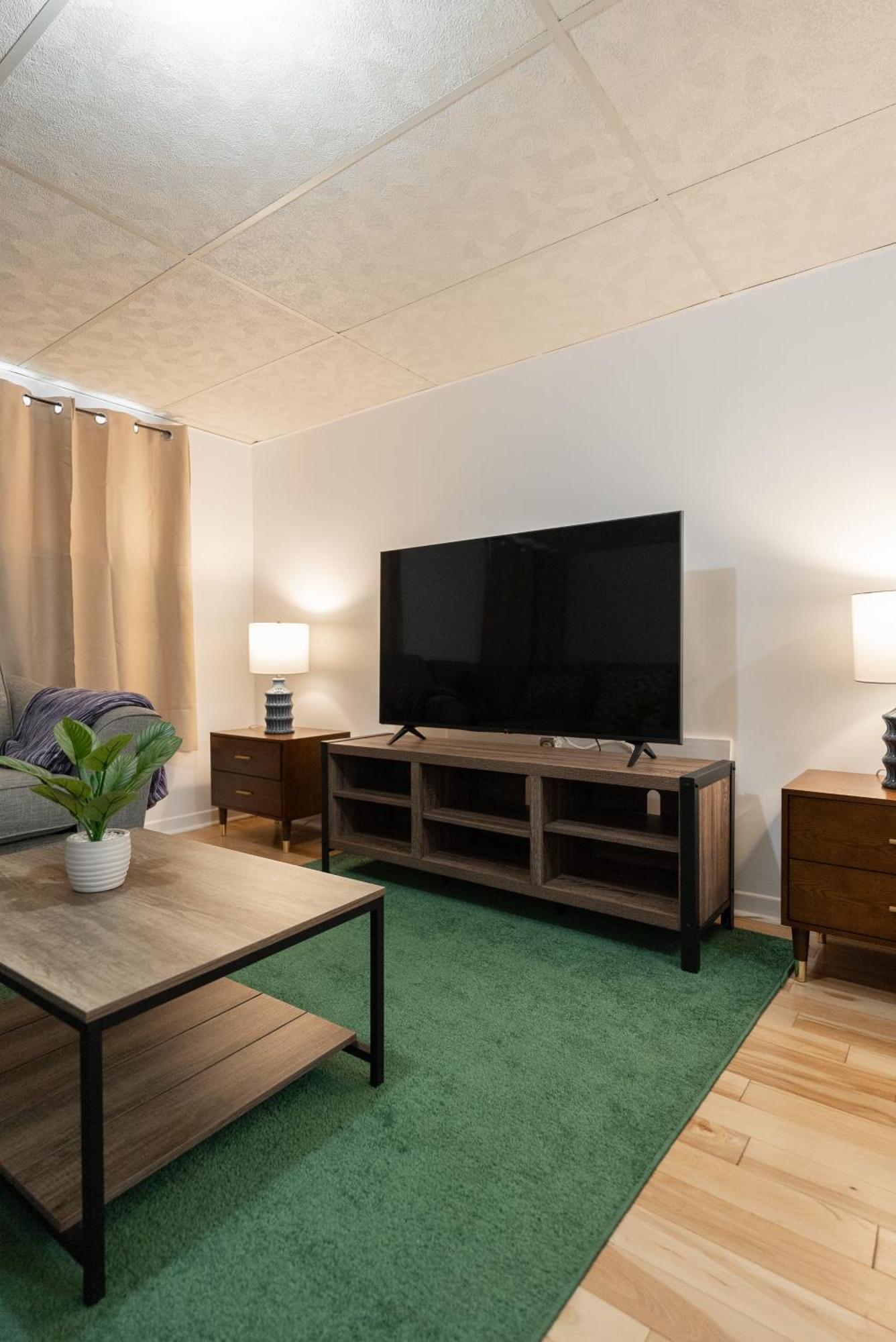 Comfortable Spacious House With Parking Brossard Exteriör bild