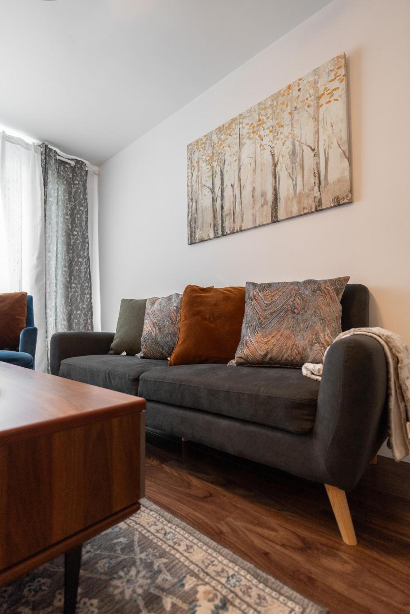 Comfortable Spacious House With Parking Brossard Exteriör bild